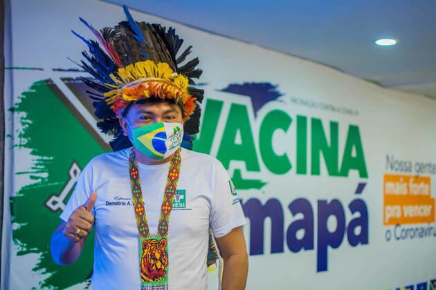 MACAPÁ, AP - 19.01.2021: BEGINNING OF VACCINATION IN AMAPÁ - At 11 am, on the dot, this Tuesday (19) the first vaccine against Covid-19 in Amapá was applied. Nurse Kátia Regina Marinho de Araújo, 58 years old, working in health for 3 decades, received the dose in a ceremony at the Palácio do Setentrião, seat of the state government. Then, the indigenous Demétrio Amisio, 46, also a nurse, was vaccinated. x2020428x MaksuelxMartins
