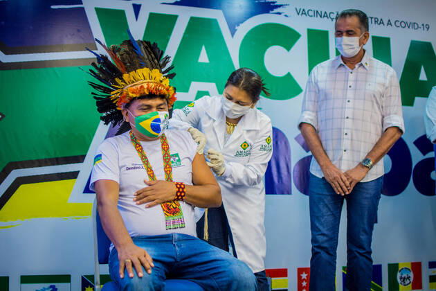 MACAPÁ, AP - 19.01.2021: BEGINNING OF VACCINATION IN AMAPÁ - At 11 am, on the dot, this Tuesday (19) the first vaccine against Covid-19 in Amapá was applied. Nurse Kátia Regina Marinho de Araújo, 58 years old, working in health for 3 decades, received the dose in a ceremony at the Palácio do Setentrião, seat of the state government. Then, the indigenous Demétrio Amisio, 46, also a nurse, was vaccinated. x2020433x MaksuelxMartins