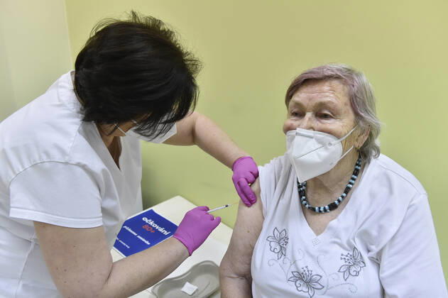 The South Moravian Region starts vaccination of people aged over 80 against coronavirus in Tesany, Czech Republic on January 20, 2021. (CTKxPhoto VaclavxSalek) CTKPhotoP202101200234101  sal 01