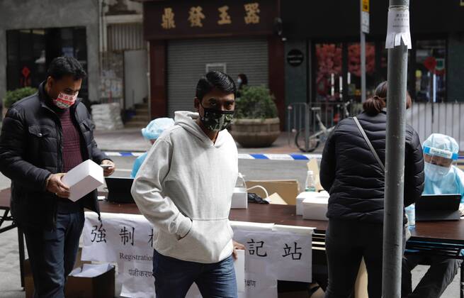 January 20, 2021, Hong Kong, CHINA: Ethnic minorities register for Covid-19 Rapid Testing at Yau Ma Tei district where cluster explosion of Covid-19 infections are identified among the ethnic community typically made up of Indian,Pakistani and Nepali.Jan-20,2021Hong Kong.ZUMA Hong Kong CHINA - ZUMAl137 20210120_zap_l137_002 Copyright: xLiauxChung-renx