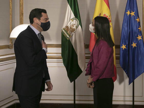 The President of the Junta de Andalucia, Juanma Moreno (i) during the meeting with the President of Ciudadanos (Cs), Ines Arrimadas (d), at the Palacio de San Telmo, Seville (Andalucia, Spain), on January 20, 2021. 20 JANUARY 2021 Maria Josà Lopez LagenciaEP 01 20 2021 Seville (Andalusia) Seville (Andalusia) Spain Copyright: xMariaxJosà xLopezx 3524776