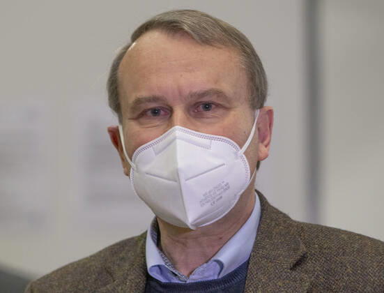 Frankfurt (Oder), 20.01.2021 - Eroeffnung des Frankfurter Impfzentrums auf dem Messegelände in Frankfurt (Oder) Landrat, Rolf Lindemann, Landkreis, Oder-Spree