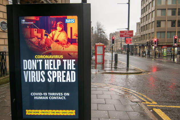 January 20, 2021, Newcastle Upon Tyne, United Kingdom: General view of the Covid-19 Stay Home Save Lives publicity campaign poster in Newcastle upon Tyne in the north of england during the third national lockdown. Newcastle Upon Tyne United Kingdom - ZUMAs197 20210120_zaa_s197_301 Copyright: xNicolasxBriquetx