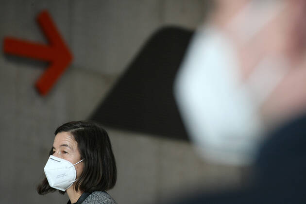 Safety Mask FFP2 , Nurnberg Messe Impfzentrum , PresseKonferenze Impfplan fur Nurnberg during the Hard Lockdown of the Covid 19 Coronavirus Pandemie in Nurnberg Nuremberg , Bayern , Deutschland . January 21 , 2021.