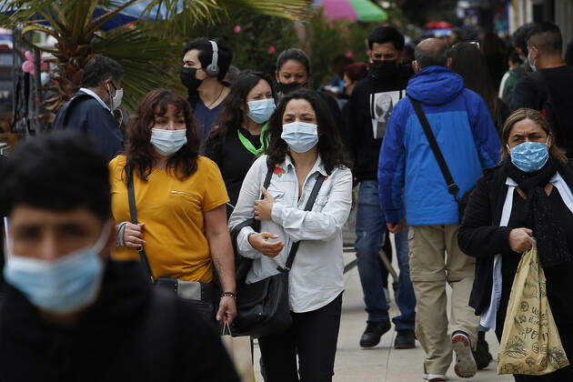 Vina del Mar, January 20, 2021 Daily life in the city center during coronavirus emergency Sebastian Cisternas Aton Chile, Santiago Chile Aton 482397  Copyright: SEBASTIANxCISTERNAS ATONxCHILE