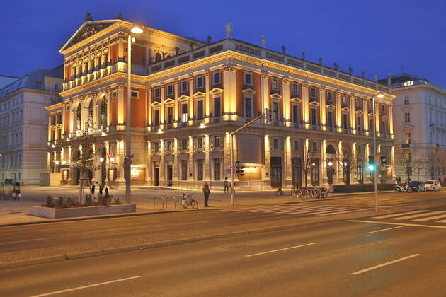 Covid-19: WIEN - 3. harter Lockdown Wien, 22.01.2021 Musikverein Musikvereinssaal bei Nacht Nachtaufnahme Wien Austria
