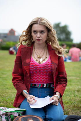 RELEASE DATE: TV Series (2019-) season 3 TITLE: Sex Education STUDIO: CREATORS: Laurie Nunn PLOT: A teenage boy with a sex therapist mother teams up with a high school classmate to set up an underground sex therapy clinic at school. STARRING: AIMEE LOU WOOD as Aimee Gibbs. Wales United Kingdom - ZUMAl16_ 20210122_sha_l16_177 Copyright: xNetflixx