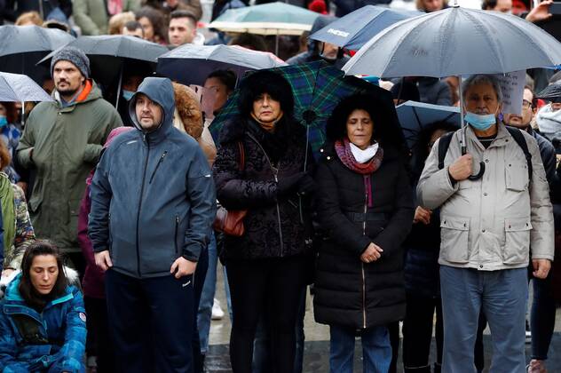 People attend a demonstration denying the existence of Covid-19 under the motto March for freedom called by the collective Humanos conscientes y libres (lit. Conscious and free humans) in Madrid, Spain, 23 January 2021. Rally of demonstrators denying the existence of Covid-19 !ACHTUNG: NUR REDAKTIONELLE NUTZUNG!  Copyright: xBallesterosx GRAF5732 20210123-637470229435006631