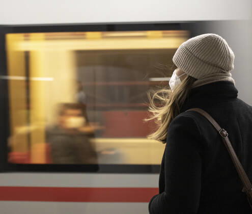 FFP-2 Maskenpflicht in den öffentlichen Verkehrsmitteln
