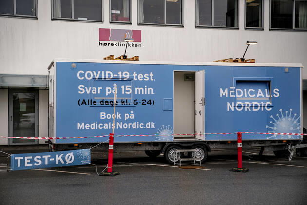 Medicals Nordic testcenter ved Kongevejscentret i Hoersholm, mandag den 25 janaur 2021. Medicals Nordic, der staar for test ved nogle af SOS Internationals centre, oplyser i en pressemeddelelse, at firmaet oejeblikkeligt stopper brugen af WhatsApp, naar der internt kommunikeres om positive testresultater.. , Copenhagen Denmark