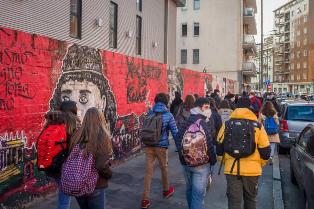Milan. Students restart their lessons in class at the Liceo Carducci Lombardia Orange Zone Editorial Usage Only  Copyright: xCarloxCozzolix xIPAx