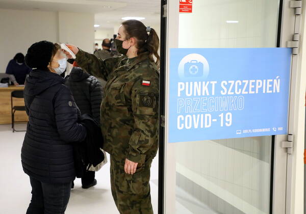 Start of the vaccinating as a part of the national COVID-19 immunization programme for citizens aged over 80 Start of the vaccinating as a part of the national COVID-19 immunization programme for citizens aged over 80 on January 25, 2021 in Warsaw, Poland. EN_01462016_0052 