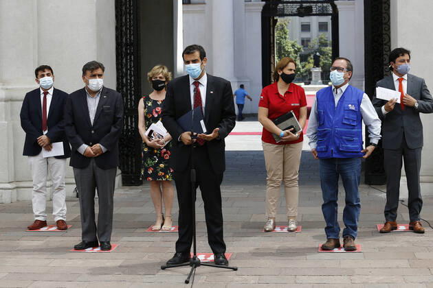 Santiago 26 January 2021 Mayors meet with Interior Minister Rodrigo Delgado to coordinate massive coronavirus vaccination Marcelo Hernandez Aton Chile, Santiago Chile Aton 483403  Copyright: MARCELOxHERNANDEZ ATONxCHILE