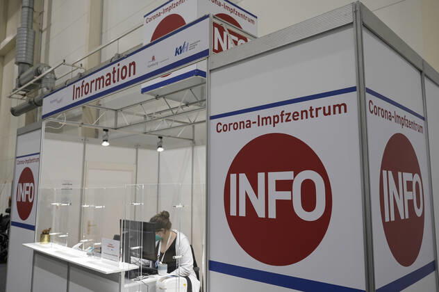 GERMANY, corona virus GERMANY, Hamburg, corona pandemic, largest vaccination center in germany, for daily max 7000 people