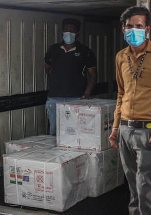 January 28, 2021, Colombo, Sri Lanka: A Sri Lankan health services worker stands in a truck next to a consignment of Oxford-AstraZeneca vaccine donated by Indian government at a Central Vaccine Store in Colombo, Sri Lanka on January 28, 2021. Sri Lanka s president welcomed the first 500,000 doses of a COVID-19 vaccine from India, which has donated the shots to eight countries in the region. Colombo Sri Lanka - ZUMAd152 20210128_znp_d152_005 Copyright: xPradeepxDambaragex
