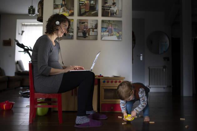 Home-Office. Kitas sind im Lockdown geschlossen, Bonn, 07.01.2021 Bonn Deutschland