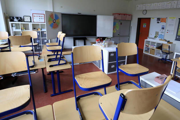 SCHUL LOCKDOWN Schul Lockdown Gebrueder Grimm Schule in Meerbusch Buederich Januar 2021 am 29.Januar 2021 in Meerbusch
