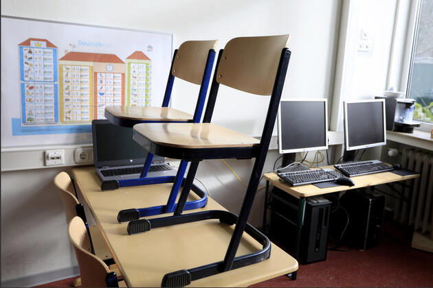 SCHUL LOCKDOWN Schul Lockdown Gebrueder Grimm Schule in Meerbusch Buederich Januar 2021 am 29.Januar 2021 in Meerbusch