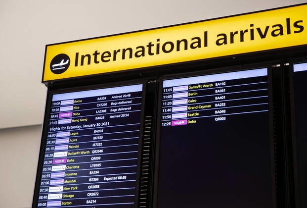 January 30, 2021, London, United Kingdom: Electronic announcementis board showing the flight from Hong Kong arrivals at the Heathrow international arrival hall. London United Kingdom - ZUMAs197 20210130_zaa_s197_002 Copyright: xMayxJamesx