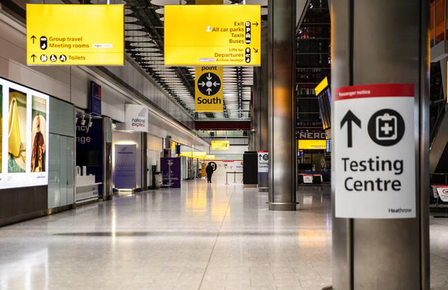 January 30, 2021, London, United Kingdom: A sign for COVID-19 testing centre is seen at the Heathrow international arrival hall. London United Kingdom - ZUMAs197 20210130_zaa_s197_003 Copyright: xMayxJamesx