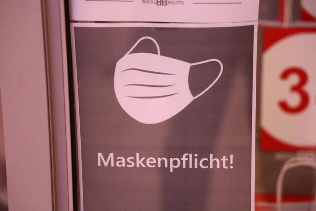 Corona Krise, Handel, Lockdown, Geschlossene Geschäfte Wien, 30. 01. 2021 Maskenpflicht, Konkurs, Rabatte im Handel, Sale, Abverkauf