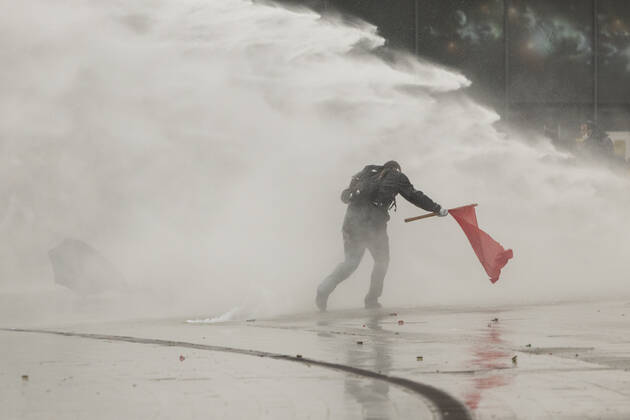 Protesters faced water jets during a demonstration against the La Manif pour Tous (Protest for All) and the patriots movements who opposed to the PMA (Assisted reproductive technology - ART), on January, 30, 2021, in Rennes, western France.  Copyright: xJeremiasxGonzalezx