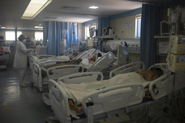 January 31, 2021, Rio De Janeiro, Rio de Janeiro, Brazil: JANUARY 31 -People intubated because of the corona virus, covid19, in the ICU (Intensive Care Unit) at Hospital Municipal So£o Joso , Specializing in treatment for Covid19, Brazil has 1,283 deaths in the last 24 hours; total exceeds 220 thousand deaths. January 31, 2021. Rio De Janeiro Brazil - ZUMAt142 20210131_zap_t142_004 Copyright: xFabioxTeixeirax