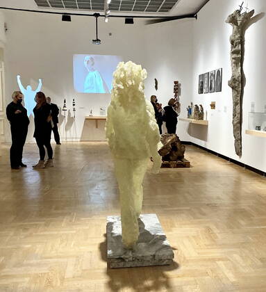 Museums and art galleries are open again to the public Museums and art galleries are open again to the public while maintaining the sanitary regime on February 02, 2021 in as the restrictions caused by Covid-19 loosen. Visitors in Zacheta Gallery in Warsaw EN_01462911_0005 