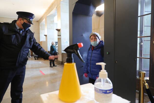 Museums and art galleries are open again to the public Museums and art galleries are open again to the public while maintaining the sanitary regime on February 02, 2021 in as the restrictions caused by Covid-19 loosen. Visitors in the National Museum in Warsaw EN_01463024_0024 