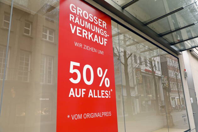 02.02.2021, Bonn, Deutschland - Corona-Krise und Lockdown. Foto: Leerstand in der Bonner Innenstadt.