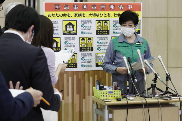 February 4, 2021, Tokyo, Japan: Tokyo Governor Yuriko Koike speaks to the media after attending a Tokyo COVID-19 meeting at the Tokyo Metropolitan Government building. Tokyo Metropolitan Government reported 734 new coronavirus cases on February 4, higher from 676 a day earlier. Tokyo Japan - ZUMAm191 20210204_zap_m191_017 Copyright: xRodrigoxReyesxMarinx