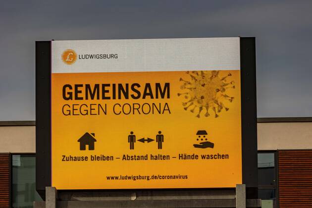 Ludwigsburg Themenbilder: Ludwigsburg in Zeit der Corona-Pandemie, 04.02.2021, Themenbilder: Ludwigsburg in Zeit der Corona-Pandemie, gemeinsam gegen Corona, zuhause bleiben, abstand halten, 04.02.2021, Copyright: xEIBNER DROFITSCHx EP_ddh