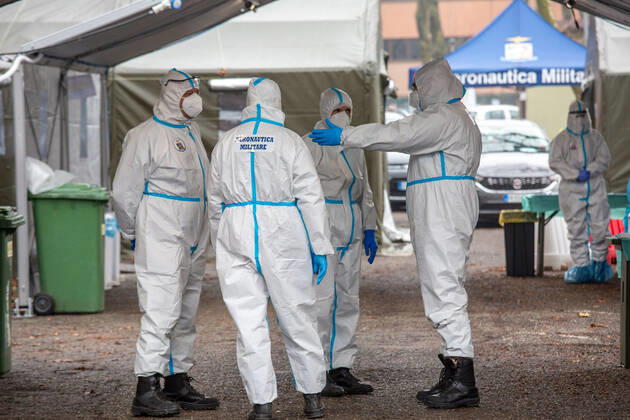 Milan, Linate s drive-through nasopharyngeal swab center managed by the Air Force could be one of the locations for administering anti Covid vaccines chosen by the Lombardy Region as part of the new vaccination plan Editorial Usage Only  Copyright: xMassimoxAlbericox xIPAx