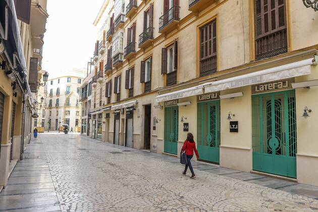 February 5, 2021 Malaga Nonessential trade closes due to the rise of Covid 19 or coronavirus infections Cordon Press  FOTOSxLORENZOxCARNERO CORDONPRESS
