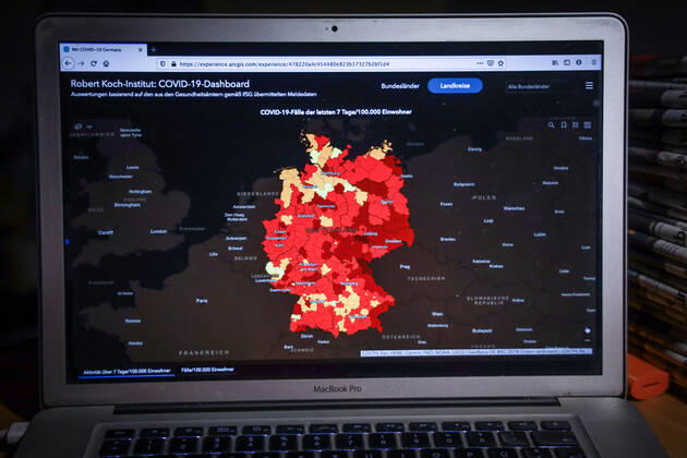 Coronavirus in Deutschland - Covid-19-Dashboard des Robert Koch-Institut 06.02.2021: Robert Koch-Institut: COVID-19-Fälle 2.275.394. Zugang um 10.485 gegenüber dem Vortag. COVID-19-Todesfälle 61.286. Zugang um 689 gegenüber dem Vortag. 7-Tage-Inzidenz 77,3. 7-Tage-Fallzahl 64.326