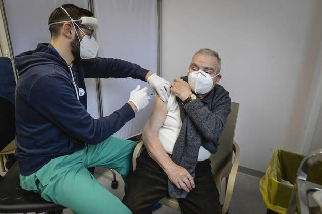 Covid vaccinations begin today in Lazio - 19 for the elderly over 80 in the photo the vaccination center of the Biomedical Campus Editorial Usage Only  Copyright: xSTEFANOxCAROFEIx xIPAx