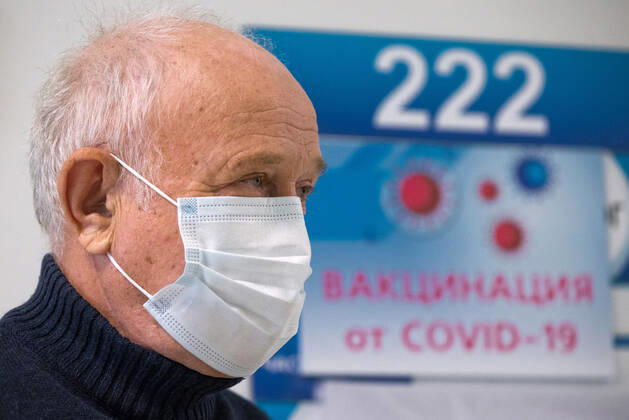 SEVASTOPOL, RUSSIA - FEBRUARY 8, 2021: A patient before vaccination with the Gam-COVID-Vak (Sputnik V) vaccine against COVID-19 at Dasha Sevastopolskaya Hospital No 5. Starting February 8, Sevastopol starts a mass COVID-19 vaccination campaign; earlier, the vaccine was available to medical workers and teachers only. Sergei Malgavko TASS  TS0F6430