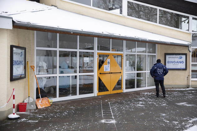 Eröffnung des Impfzentrums in der Sporthalle West. Remscheid, 08.02.2021