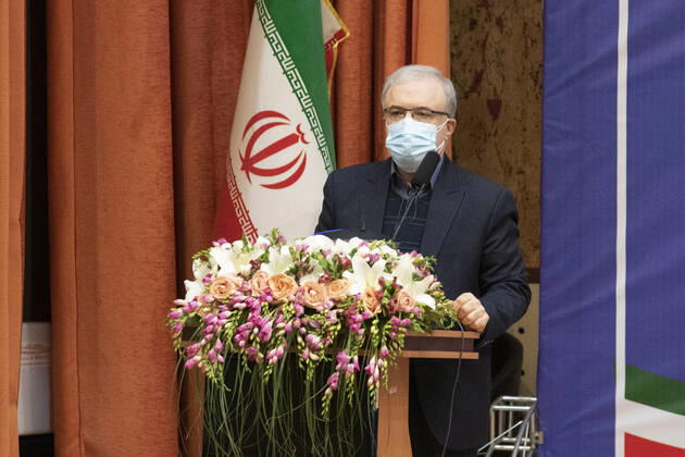 Iran: First vaccinations for Medical Staff Saeed Namaki, Iran s Minister of Health speaks to the media and the Iran s President via video conference. First COVID-19 vaccinations for Iranian medical Staff were injected with Russian s Sputnik V vaccine at the Imam Khomeini Hospital Complex in Tehran, Iran on 9 Feb 2021. Tehran Tehran Iran Copyright: SobhanxFarajvan