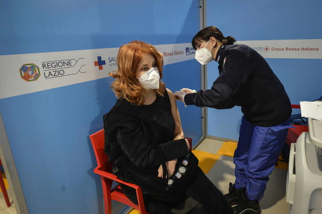 Inauguration at the Leonardo Da Vinci international airport in Fiumicino the center for anti Covid vaccines _19, in the photo the administration of the AstraZeneca vaccine to health personnel Editorial Usage Only  Copyright: xSTEFANOxCAROFEIx xIPAx