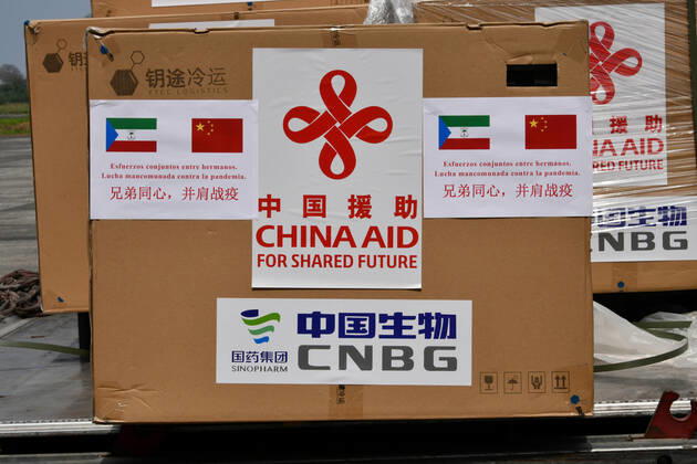 (210211) -- MALABO, Feb. 11, 2021 -- Photo taken on Feb. 10, 2021 shows China-donated Sinopharm COVID-19 vaccines in Malabo, Equatorial Guinea. A batch of China-donated Sinopharm COVID-19 vaccines arrived in Malabo, capital of Equatorial Guinea, on Wednesday. (Photo by Xinhua) EQUATORIAL GUINEA-MALABO-COVID-19-SINOPHARM-VACCINE LixBoyuan 