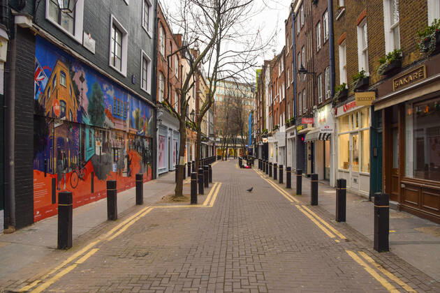 February 14, 2021, London, United Kingdom: A deserted Neal Street in Covent Garden, London..As most businesses remain closed in the capital, the government plans to begin easing the lockdown restrictions in the coming weeks. London United Kingdom - ZUMAs197 20210214_zaa_s197_309 Copyright: xVukxValcicx