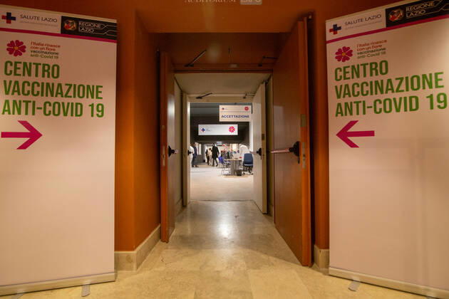 Italy: New area for anti-Covid vaccination in Rome Entrance to the new area dedicated to vaccinations in the Ennio Morricone Auditorium in Rome Rome Italy Copyright: MatteoxNardone