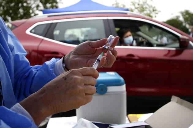 Punta Arenas, February 15, 2021 Authorities inaugurate a new vaccination point in the parking lot of the National Stadium Javier Salvo Aton Chile, Santiago Chile Aton Chile 489103  Copyright: JAVIERxSALVO ATONCHILE
