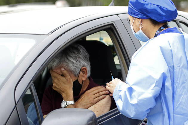 Punta Arenas, 15 February 2021 Authorities inaugurate a new vaccination point in the parking lot of the National Stadium Javier Salvo Aton Chile, Santiago Chile Aton Chile 489118  Copyright: JAVIERxSALVO ATONCHILE