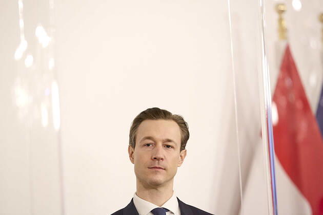 - Wien 16.02.2021 - Corona-Krise - Heute am Vormittag fand im Bundeskanzleramt eine Pressekonferenz der Regierung zur Coronavirus-Krise statt. Hauptthema waren u.a. neue finanziellen Hilfen für die Wirtschaft um die Folgen der Coronavirus Pandemie zu minimieren. PHOTO: Finanzminister Gernot Blümel (ÖVP). Corona crisis - A government press conference on the coronavirus crisis took place in the Federal Chancellery this morning. The main topic was new financial aid for the economy to minimize the consequences of the coronavirus pandemic. Pressekonferenz Regierung zu neuen Corona Finanzhilfen