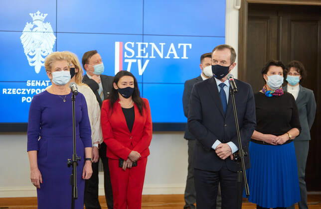 February 16, 2021, Warsaw, Mazovian, Poland: Press Conference With The Participation Of The Marshal Of The Senate, TOMASZ GRODZKI, Senator BEAT MALECKA-LIBERA, Chairman Of The Health Committee, And Members And Experts Of The Committee. The Conference Was Combined With The Presentation Of A Special Film Promoting Vaccination Against COVID-19. .in the picture: BEATA MALECKA-LIBERA, TOMASZ GRODZKI Warsaw Poland - ZUMAm332 20210216_zip_m332_003 Copyright: xHubertxMathisx