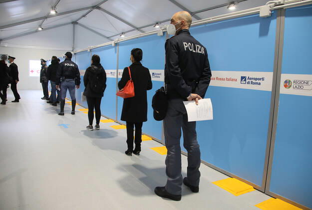 Fiumicino (Rome), Anti Covid vaccinations for law enforcement agencies under the age of 55, in the Fiumicino Mega Hub in Rome Pictured:  Copyright: xPieroxTenaglix xIPAx xPieroxTenaglix