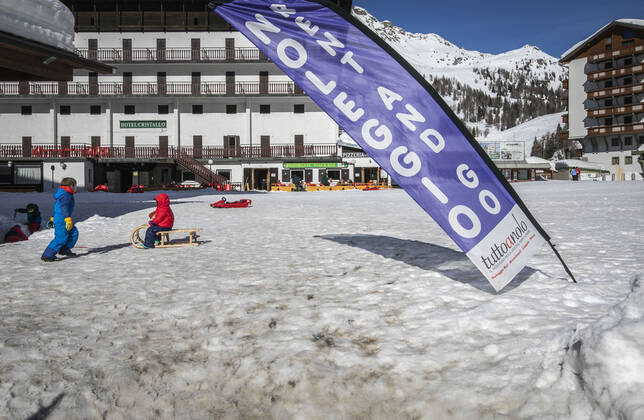 Foppolo (Bg) - the ski season does not restart in the well-known locality of the upper Brembana Valley; the government decreed the closure of the plants until 5 March. Editorial Usage Only  Copyright: xFotoxÃ‚ SergioxAgazzix xIPAx