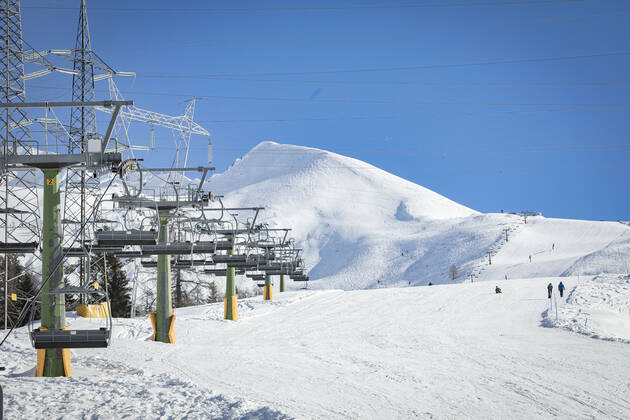 Foppolo (Bg) - the ski season does not restart in the well-known locality of the upper Brembana Valley; the government decreed the closure of the plants until 5 March. Editorial Usage Only  Copyright: xFotoxÃ‚ SergioxAgazzix xIPAx